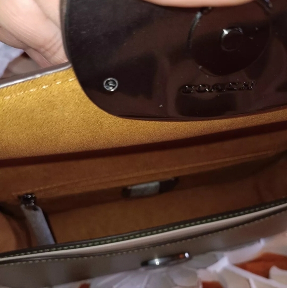 SOLD OUT ONLINE! COACH ELIZA FLAP CROSSBODY & ELIZA SMALL WALLET NWT - Picture 4 of 8